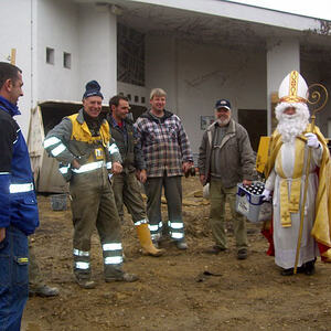Hl. Nikolaus auf der pfarrlichen Baustelle