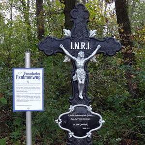 12. Grabkeruz am Psalmenweg