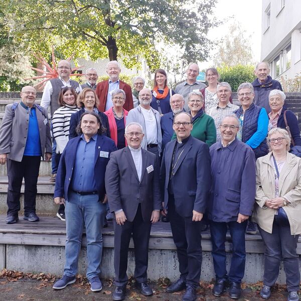 OÖ Teilnehmer mit Bischöfen / NicolasBleck OÖ Teilnehmer mit Bischöfen