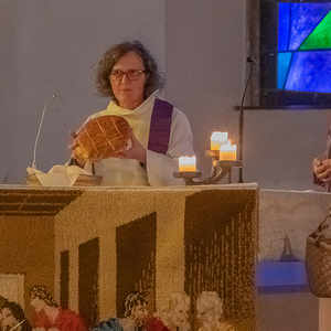 Abendmahlfeier für Kinder in der Pfarrkirche Kirchdorf an der Krems
